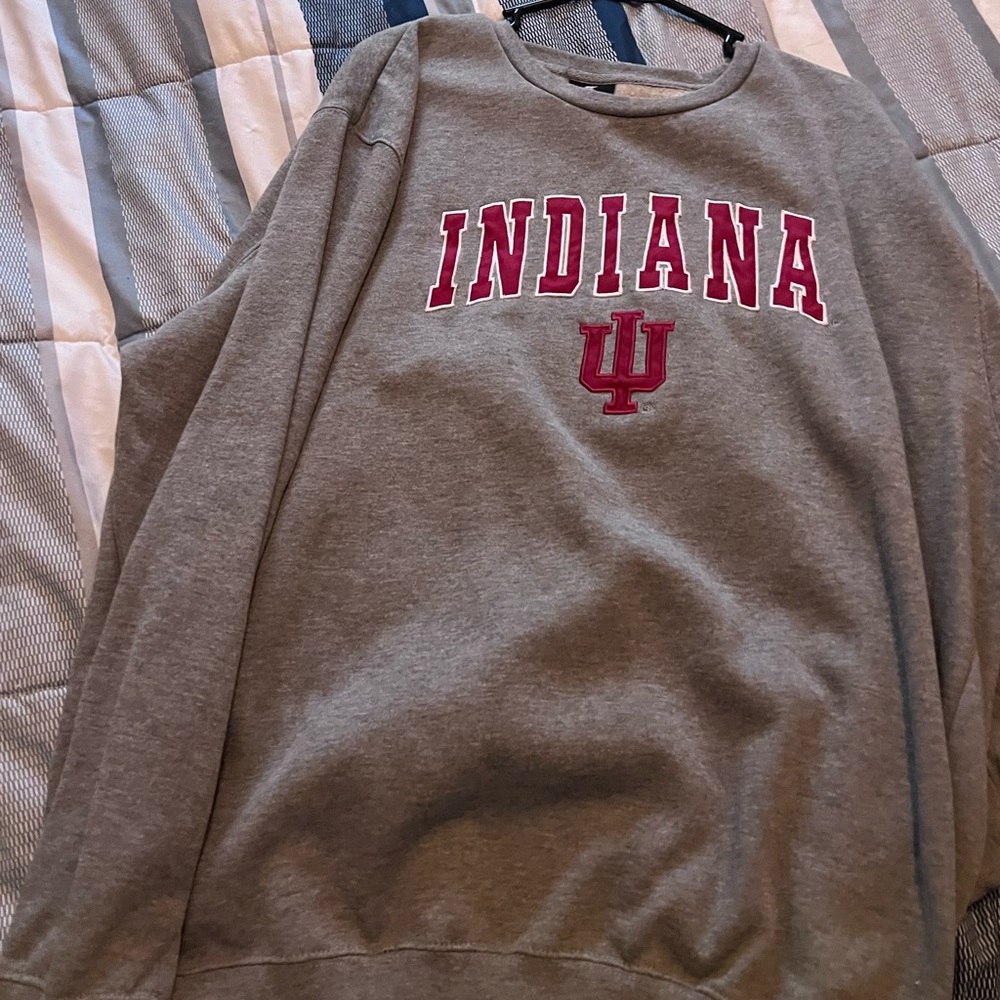 Indiana Hoosiers sweatshirt